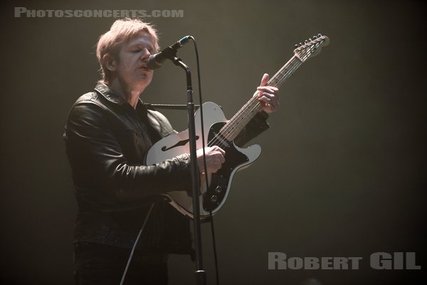 SPOON - 2023-06-18 - PARIS - Zenith - Britt Daniel
